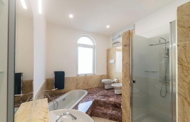 Casa Kalliste In Town - Photo 11