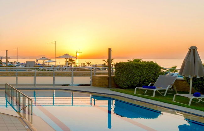 Beachfront Villa Avra With Private Swimming Pool - Foto 10