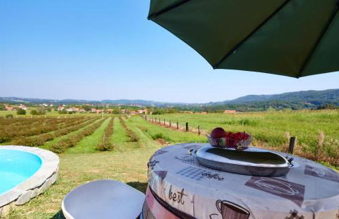 Amazing Home In Pustodol With Sauna - Photo 20