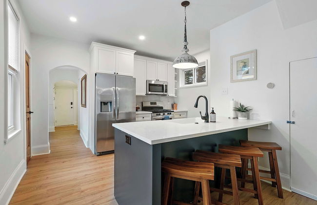 Morrill Modern Retreat Desirable Marion Village! - Foto 1