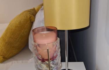 Superb modern flat in Northampton, parking &EV - Photo 6