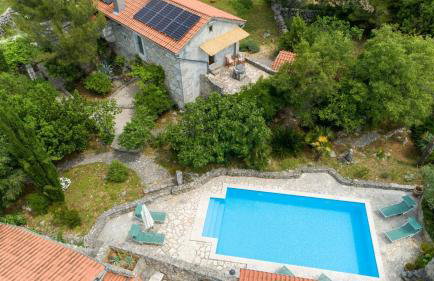 Vila Menta 1 - Indigenous Stone House by Villas Guide - Photo 1