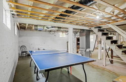 Private House + Yard Central Location to all RVA - Foto 7