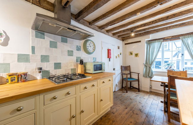 Oak House - Photo 21