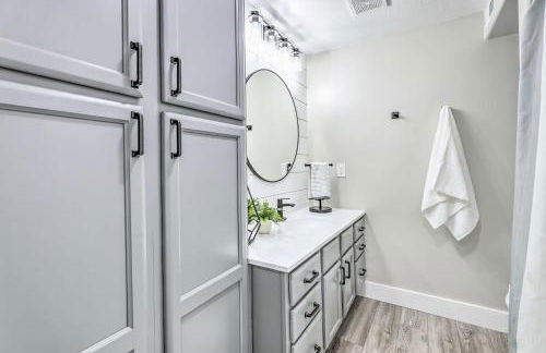 2 Mi to Dtwn Gilbert! Snowbird Escape with Pool - Foto 16