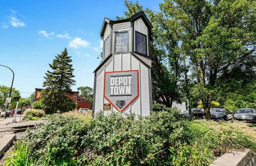 Walk to Depot Town, King Bed - Foto 19