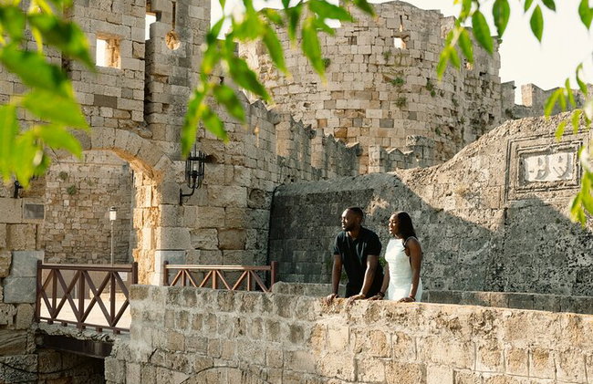 Express Photoshoot in port Old town of Rhodes - Photo 13