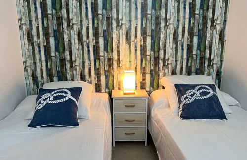 BLAU Apartamento frente a los canales y las puestas de sol de Roses - Foto 29