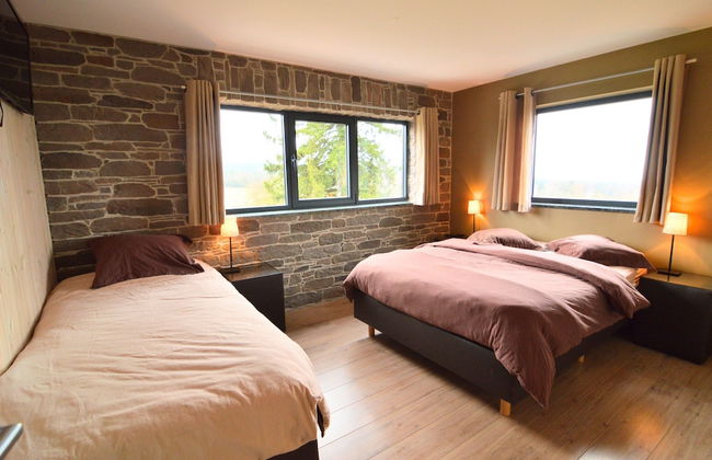 A Stylish Villa in a Green Setting, With a Fully Equipped Wellness Center - Foto 13