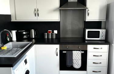 The Failsworth Collection - Stylish Apartments with Free Parking - Foto 70