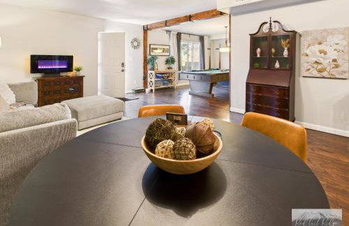 Beautiful Country Apartment, AC, Pickleball, Billiards, Playground, Gardens - Foto 16