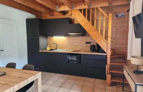 Chalet 6 à 8pers pied des pistes, piscine et vue - Photo 9