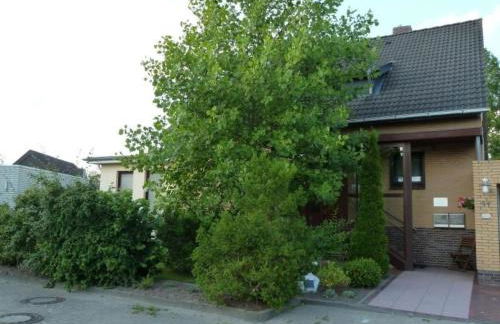 Apartment Ruhige Ferienwohnung mit Balkon und Parkplatz by Interhome - Foto 8