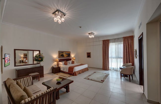 Marina Hotel Apartments - Photo 22