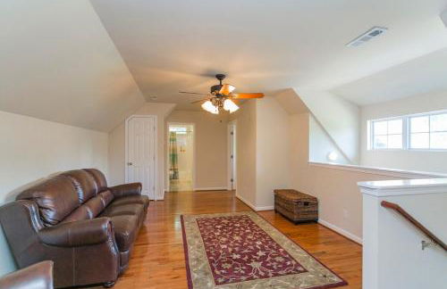 Huge Home For Groups Near Downtown - Foto 62