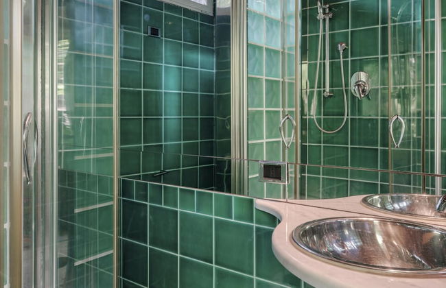 Villa Liberty Albisola 6 2 Emma Villas - Photo 17