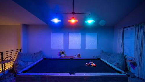 Luxe Modern 4B House with Office 20 min to DT - Foto 3