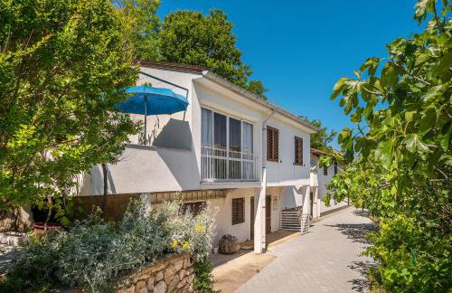 Apartment Juranić II with pool - Photo 7