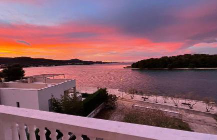 Villa Rosmarin - family friendly, beachfront - Photo 10