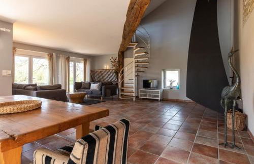 Maison spacieuse avec jardin et vue rivière - FR-1-583-458 - Foto 5