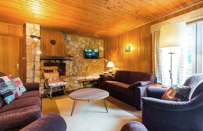 Detached Chalet With Views of the Lake of Butgenbach in the Middle of Nature - Foto 8