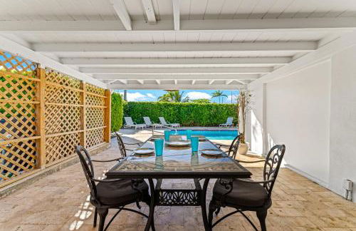 2 min walk to the Beach- Renovated King Studio #2 - Foto 14