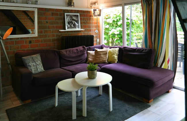 Charming Bungalow in Oostmahorn, Netherlands - Perfect for Nature Lovers - Photo 7