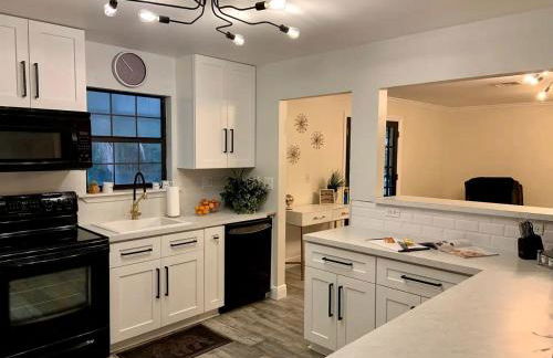 Luxury Cottage Rental with Pool for Glamping in Florida - Foto 6