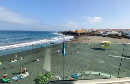 Hermoso Edificio Frente al Mar, a pie de Playa y hermosas vistas - Photo 28