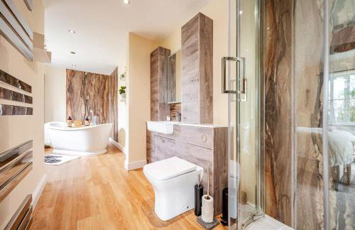 5-Bed Holiday Home with Hot Tub near Shrewsbury - Foto 33