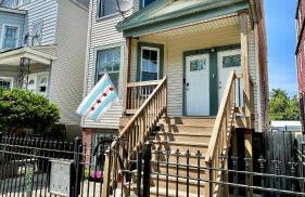 Stylish & Bright Gem Overlooks Lovely Park with Great Amenities - Foto 22