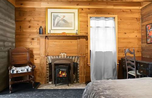 Awendaw Retreat 2 BR Cottage BBQ & Fire Pit - Foto 18