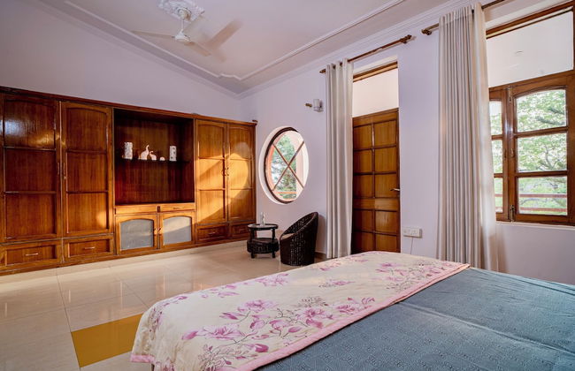 White House By The Ganges - Foto 12