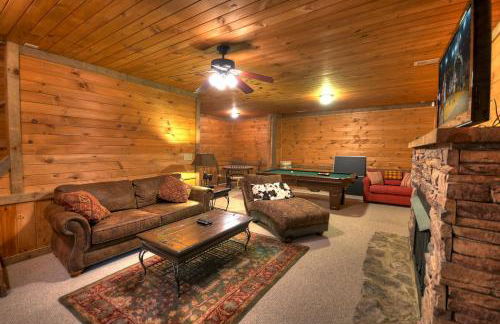 Castle Creek Hot tub nearby creek gas fireplace - Foto 17