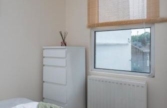 3-bedroom flat for 4, excellent transport connections - Foto 5