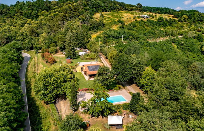 Cottage in Tuscany With Private Pool - Foto 9
