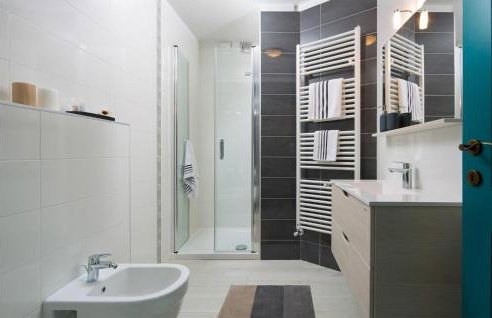 Pet Friendly Home In Trviz With Wifi - Photo 22