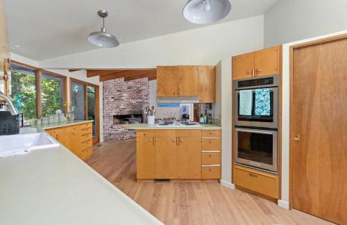 The Riverfront Retreat-Woods Landing - Foto 30