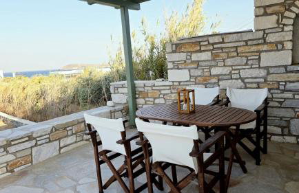 Flora & Agelos Studios - Paros - Photo 5