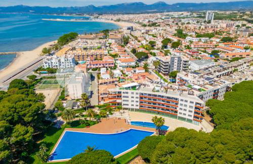 UHC SOL CAMBRILS PARK - Photo 45