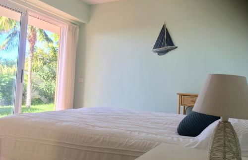 Villa in protected space in front of the sea - Foto 15