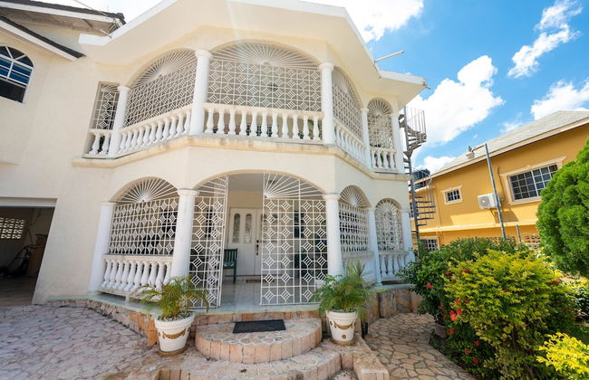 Leela's Manor - Foto 36