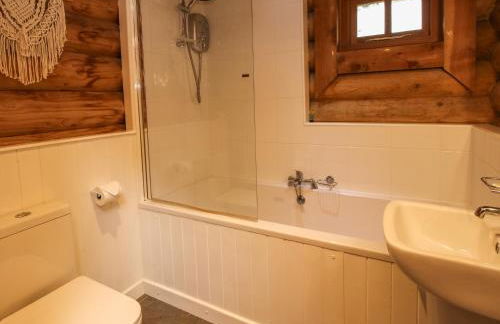 Brynallt Country Park - Foto 16