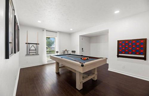 Palm Springs Pool & Game Room! - Foto 17