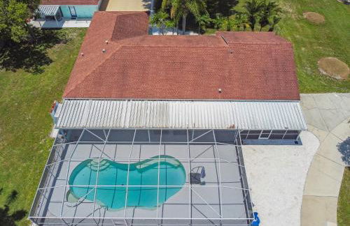 Lake House Westchase area. Heated Pool Waterfront! - Foto 60