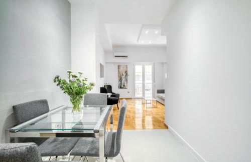 Elegant Light Two Bedroom Apartment in City Center - Foto 11