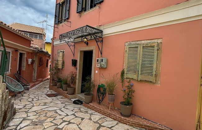 Vilia Port House- Corfu Centre - Photo 26