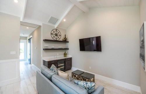 All Decked Out - Foto 33