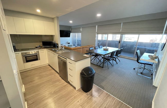 Honeysuckle Executive Apartments - Photo 8