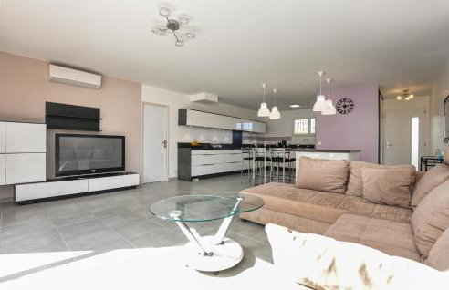 Nice Home In Salernes - Foto 3